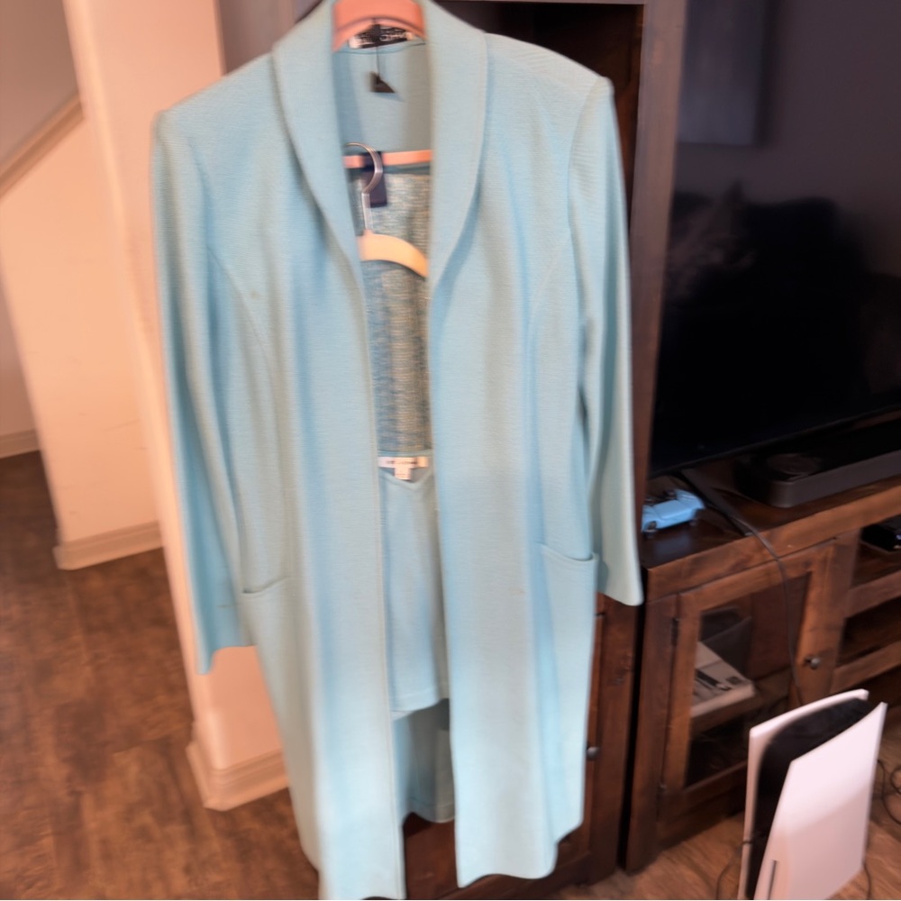 St. John Collection Light Blue skirt  Set